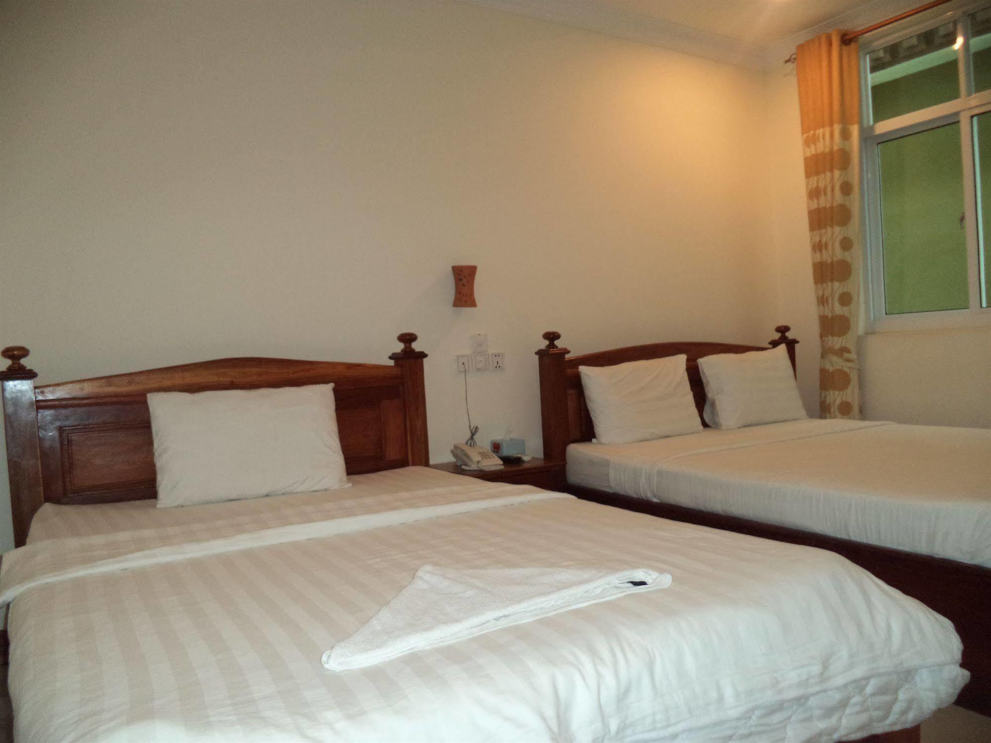 Go In Hotel Phnom Penh Bagian luar foto